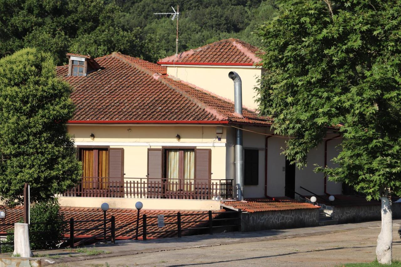 Kotza Ntere Hotel Axioupolis Exterior photo